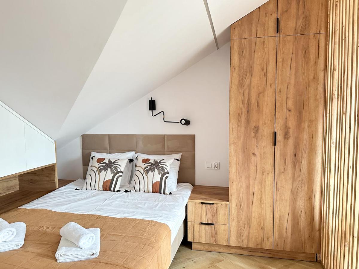 Dmk Oak Studio Near Warsaw-Modlin Airport Nowy Dwór Mazowiecki Eksteriør billede