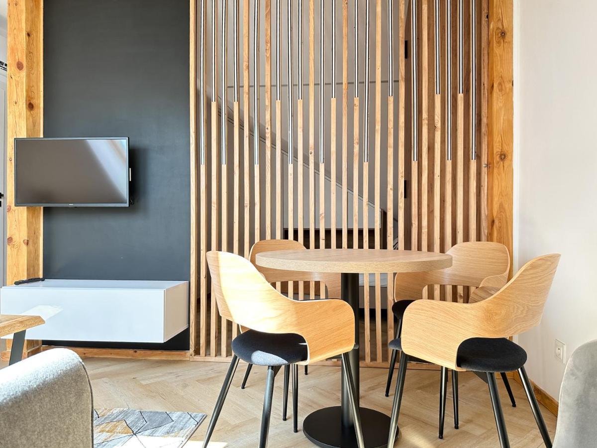Dmk Oak Studio Near Warsaw-Modlin Airport Nowy Dwór Mazowiecki Eksteriør billede