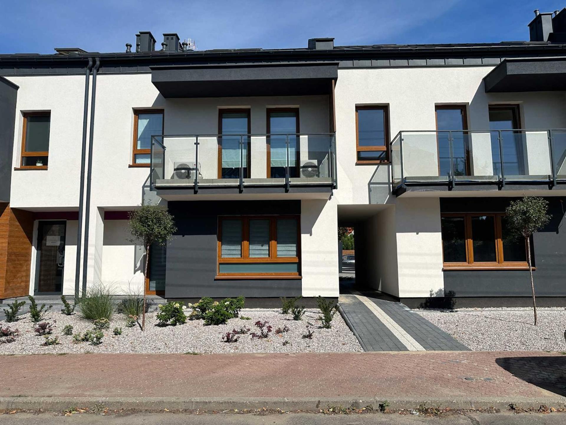 Dmk Oak Studio Near Warsaw-Modlin Airport Nowy Dwór Mazowiecki Eksteriør billede